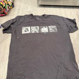 1989 tshirt Taylor swift